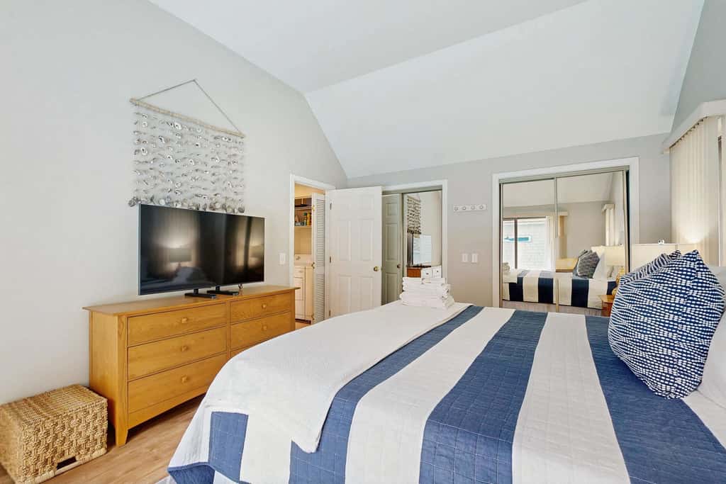 New Seabury Escape