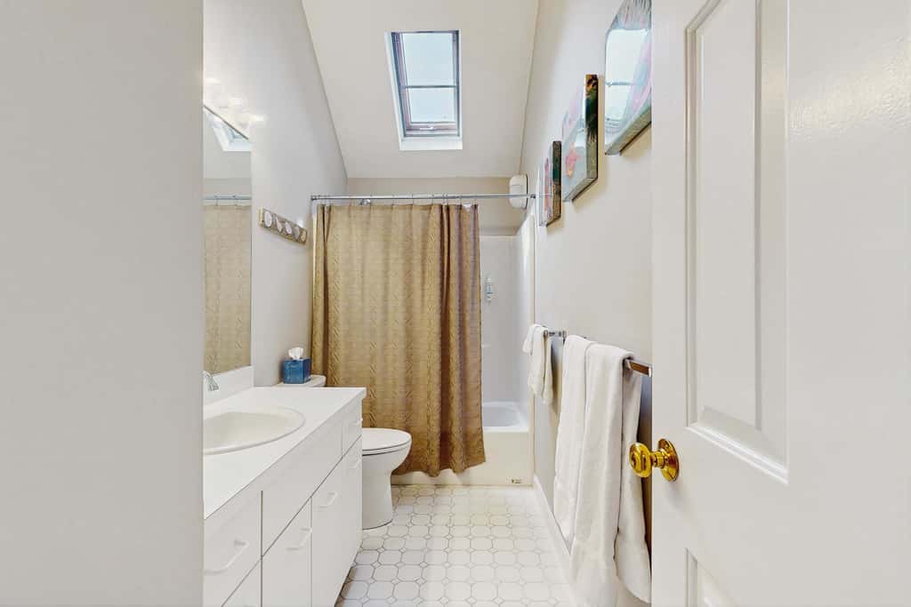 New Seabury Escape