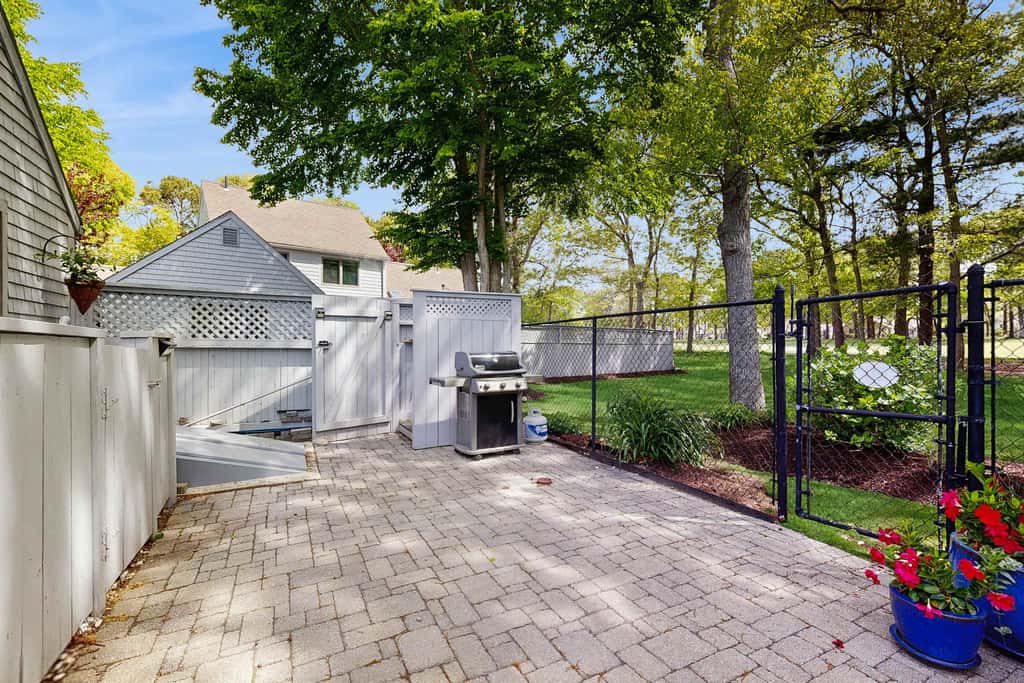 New Seabury Escape