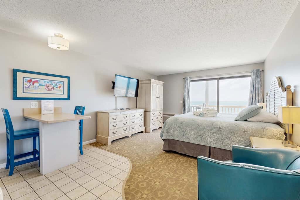 Sandbars Inn #13 - 2nd floor