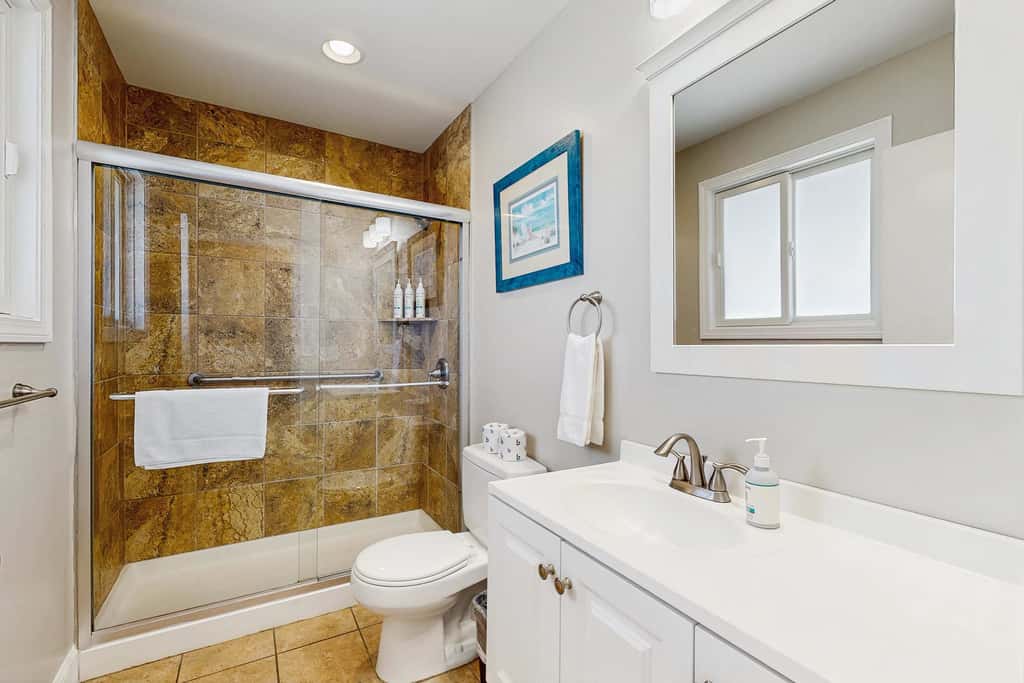 Sandbars Inn #13 - 2nd floor