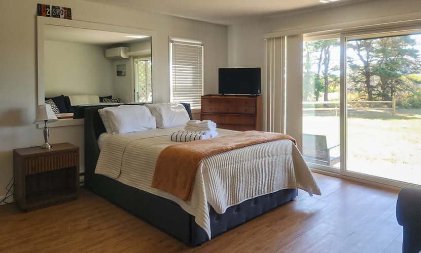 Cozy, Ground-Floor Getaway w/ Free WiFi, a Kitchen, Shared Pool, & Private Patio