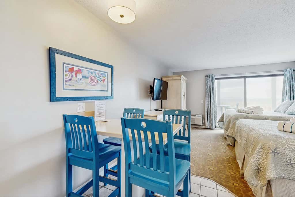 Sandbars Inn #7