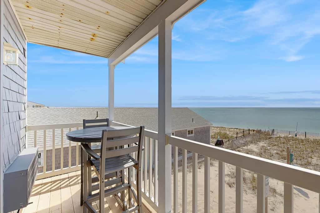 Sandbars Inn #9 - 2nd floor