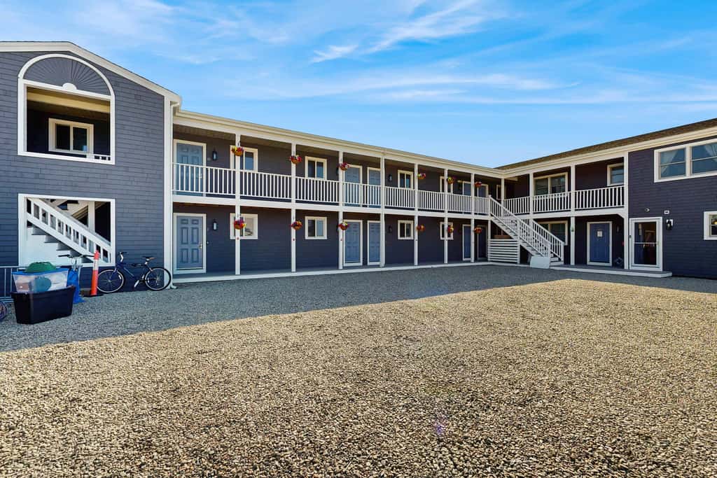 Sandbars Inn #9 - 2nd floor