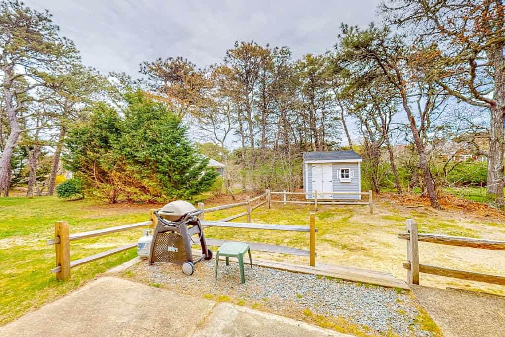 Charming home within walking distance to Nauset Beach and National Seashore