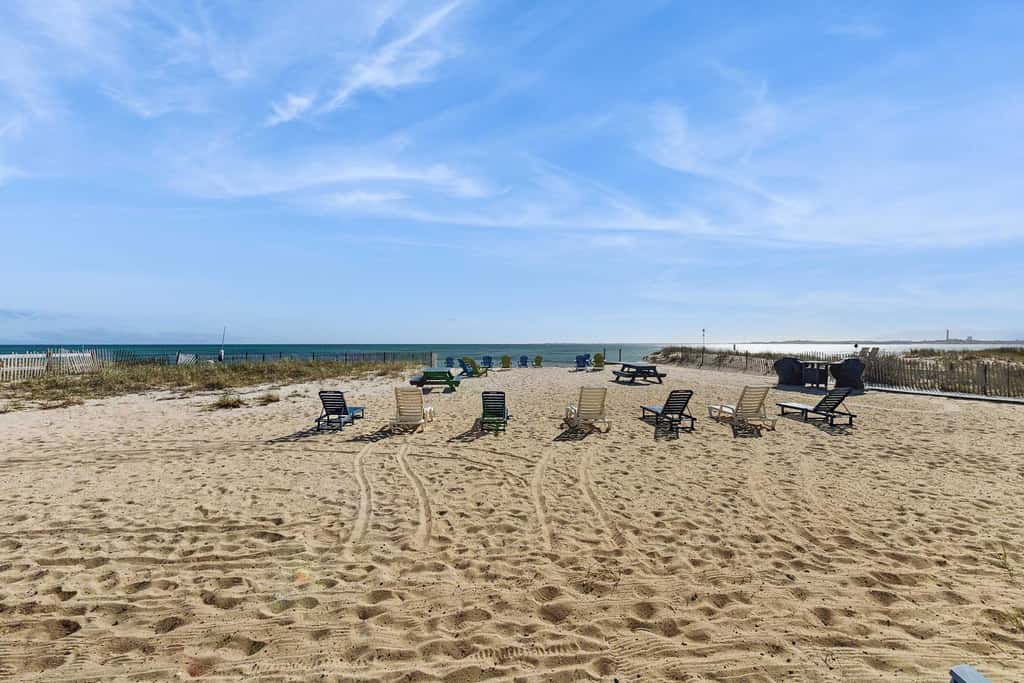 Sandbars Inn #4