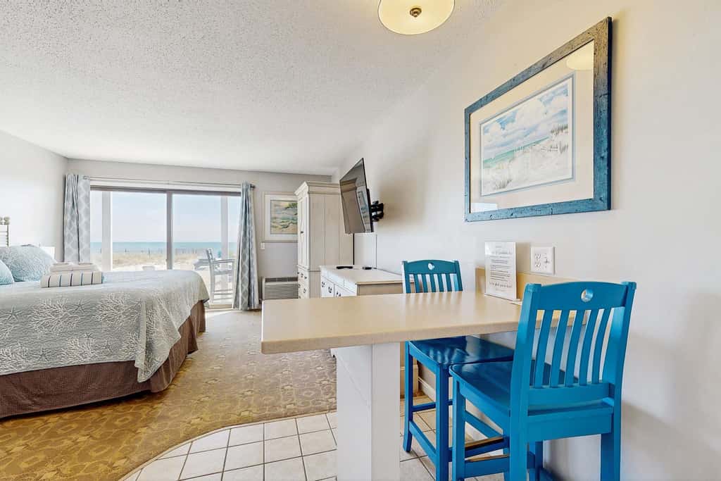 Sandbars Inn #4