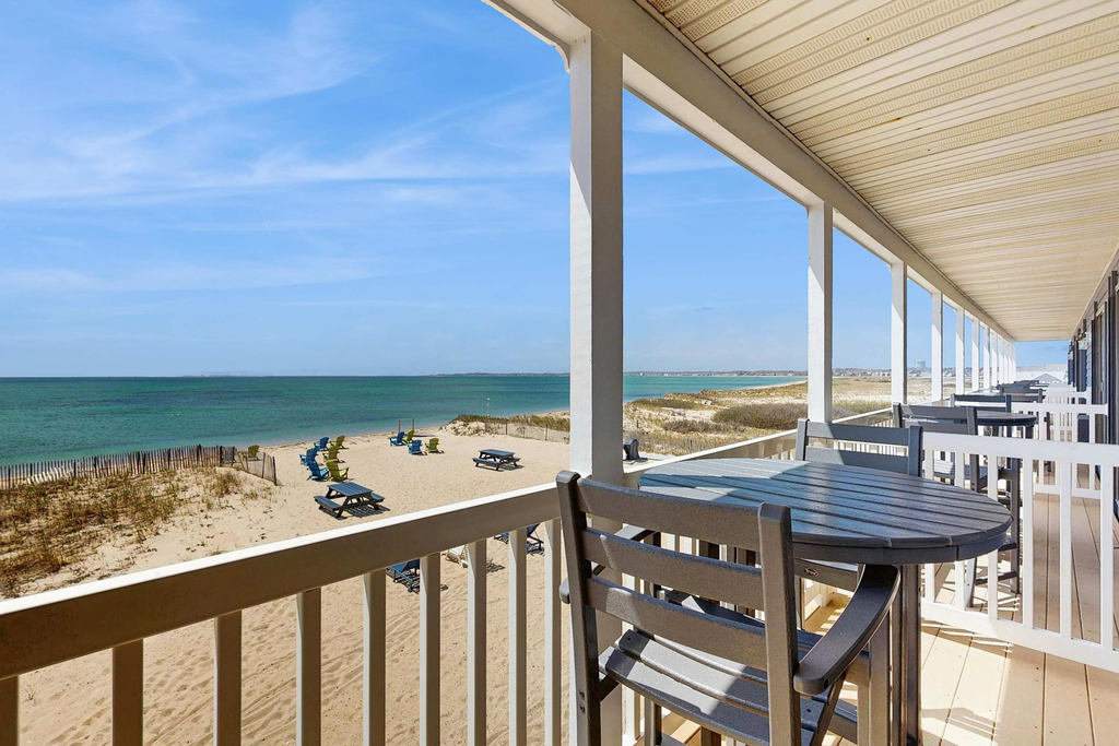 Sandbars Inn #10 - 2nd floor
