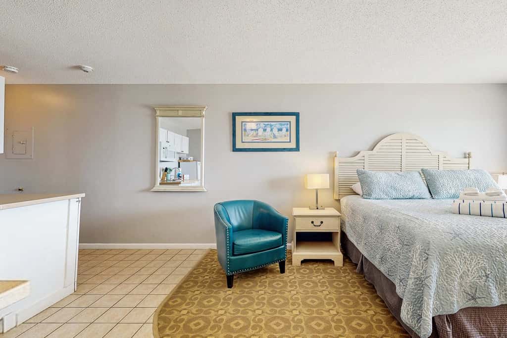 Sandbars Inn #12 - 2nd floor