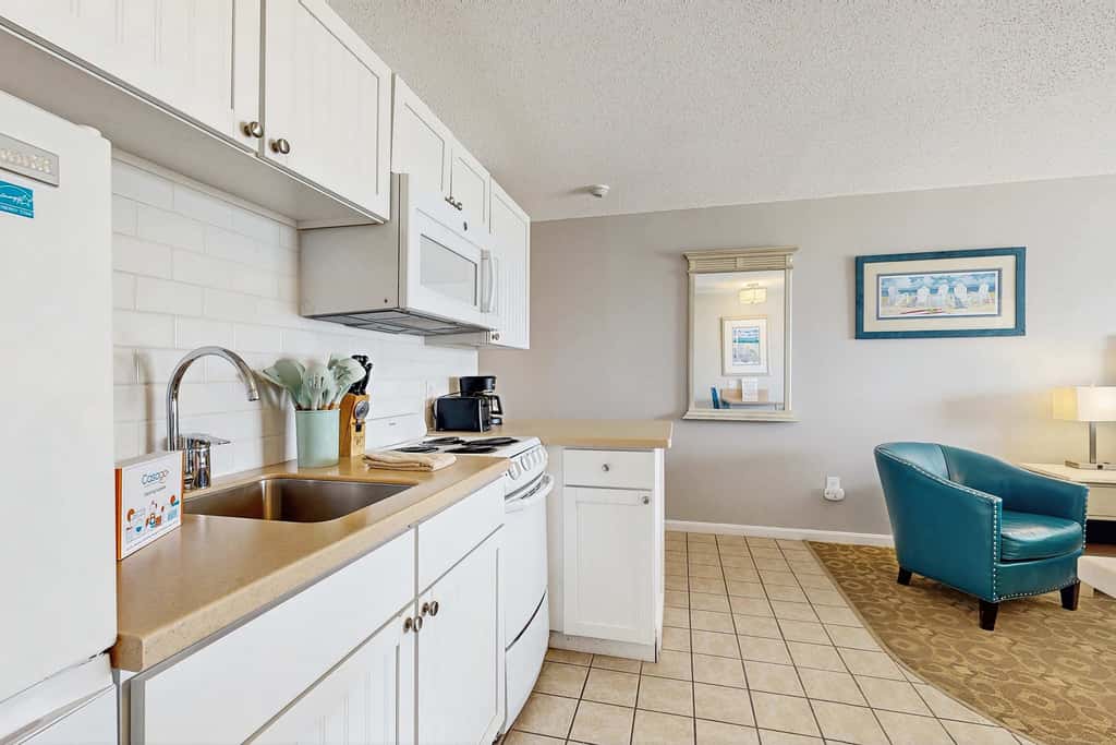 Sandbars Inn #12 - 2nd floor