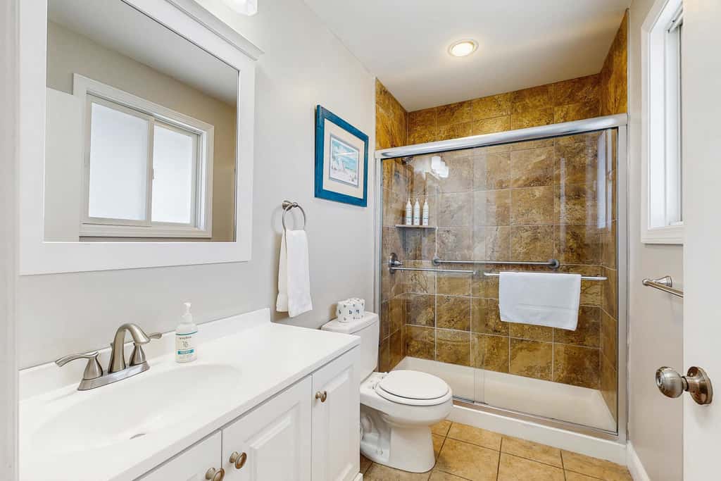 Sandbars Inn #12 - 2nd floor