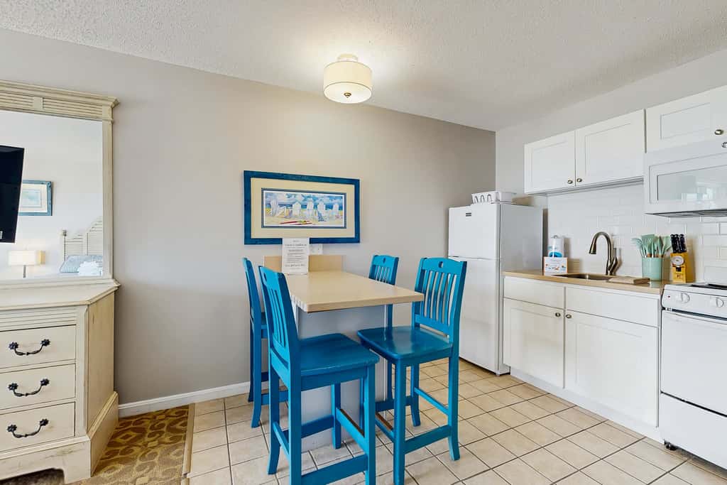Sandbars Inn #15 - 2nd floor
