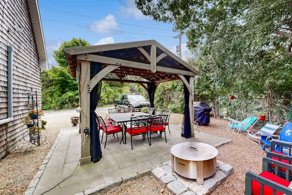 Spacious home in central location with beautiful patio, pool table, W/D, & AC