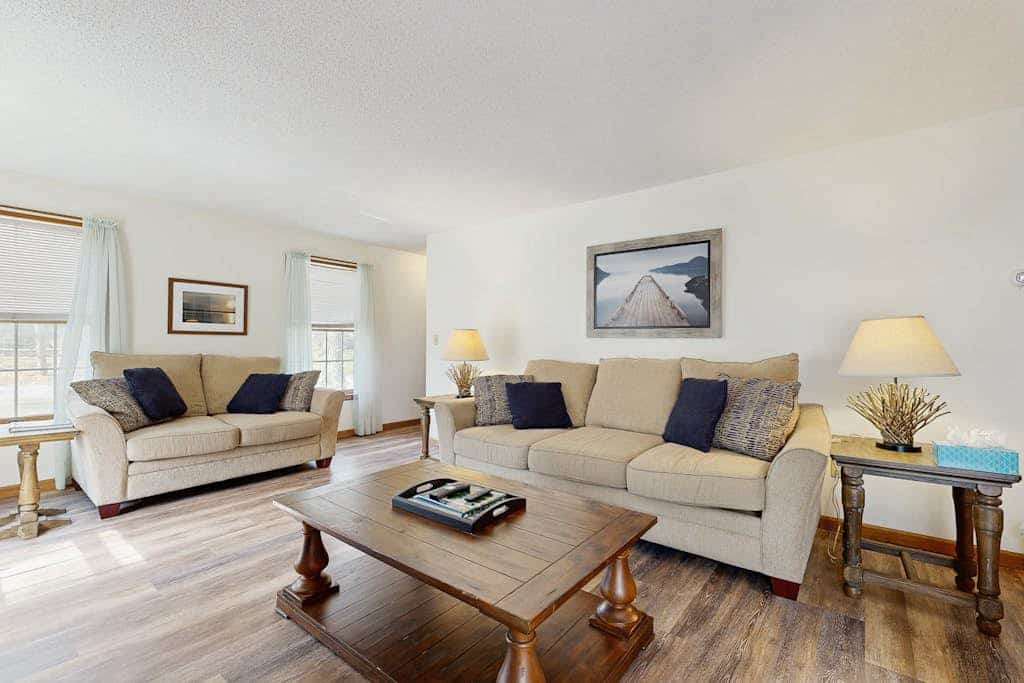 Oak Bluffs Home with Renovated Screened-in Porch - Short Drive to Beach