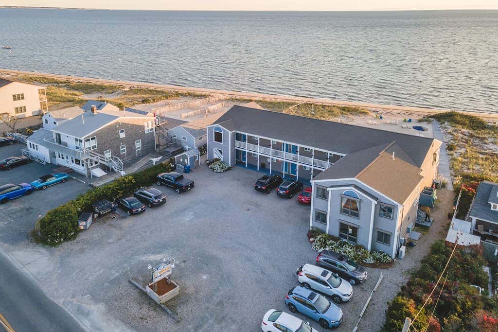 Sandbars Inn #1
