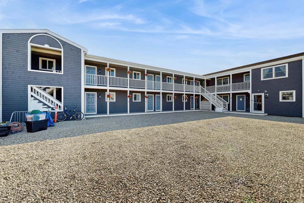 Sandbars Inn #3