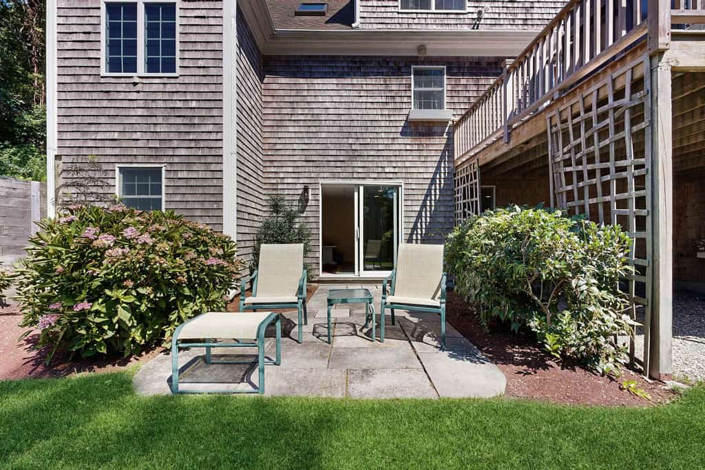 Spacious home with huge deck & tree-lined yard, grill, & WiFi - great location
