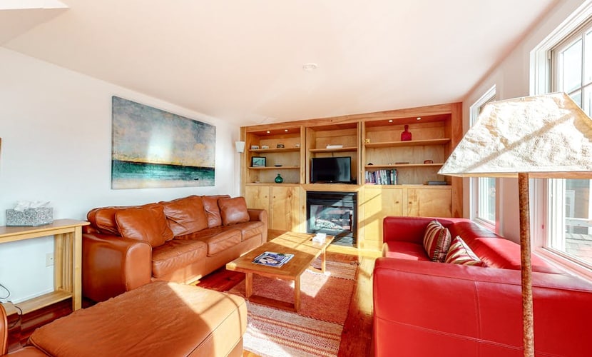 Historic District Hideaway with Home Office | Walk to Commercial St & Pier