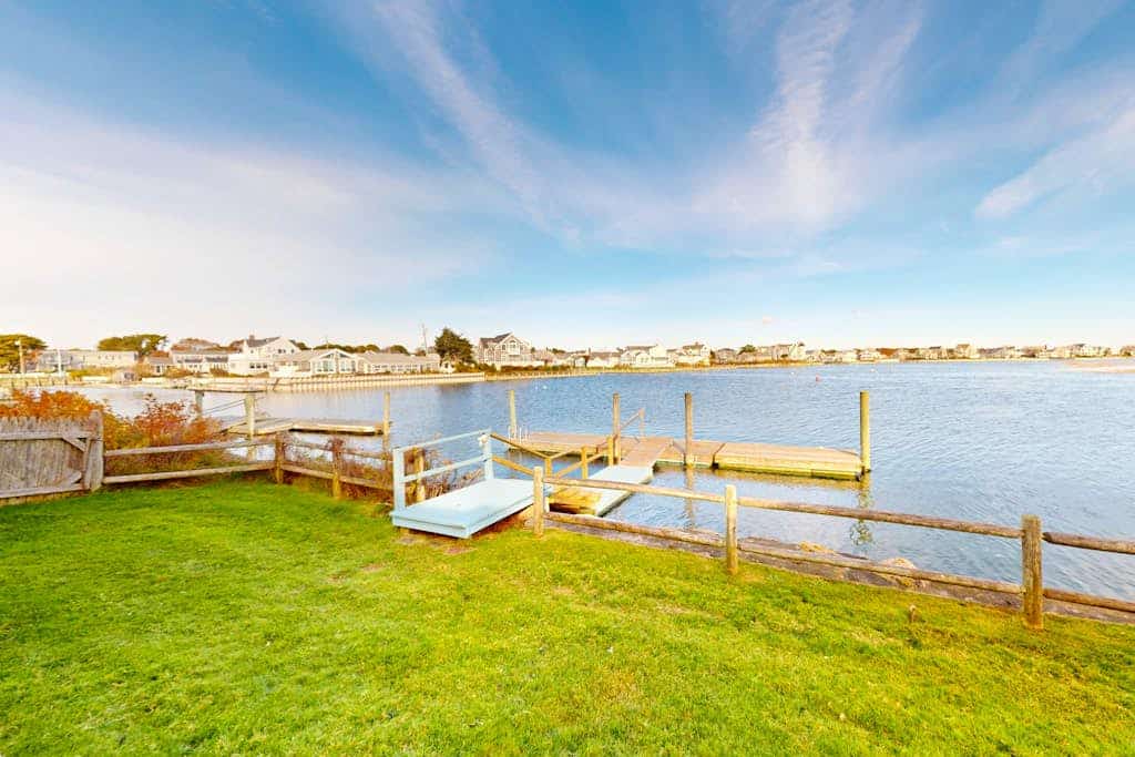 Stunning waterfront home with furnished deck, dock & majestic views - dogs OK