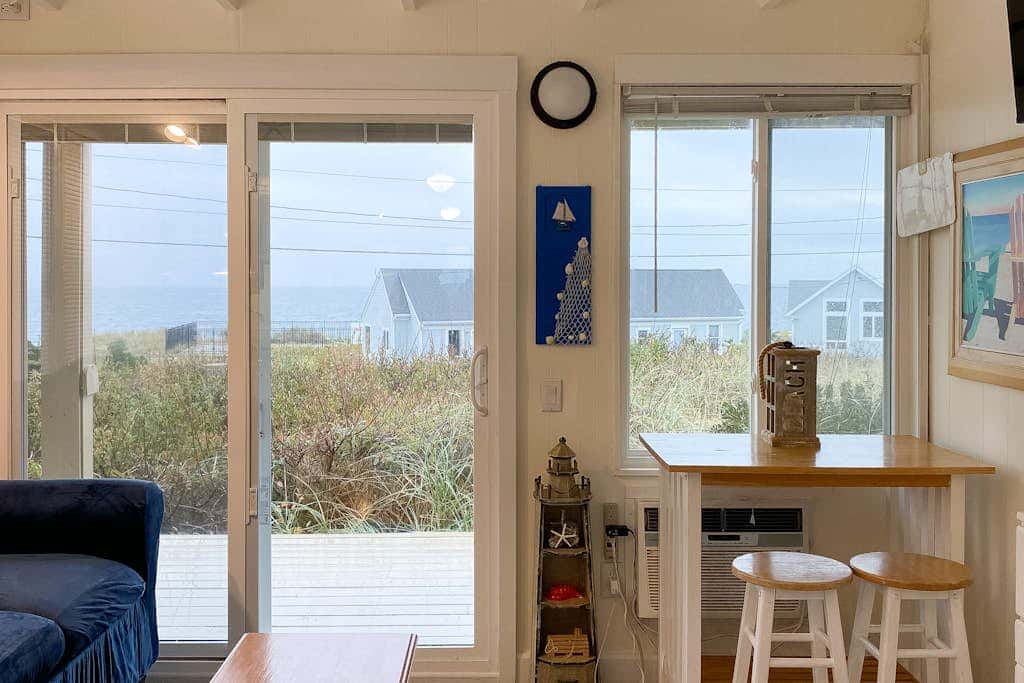 Stunning bay view studio