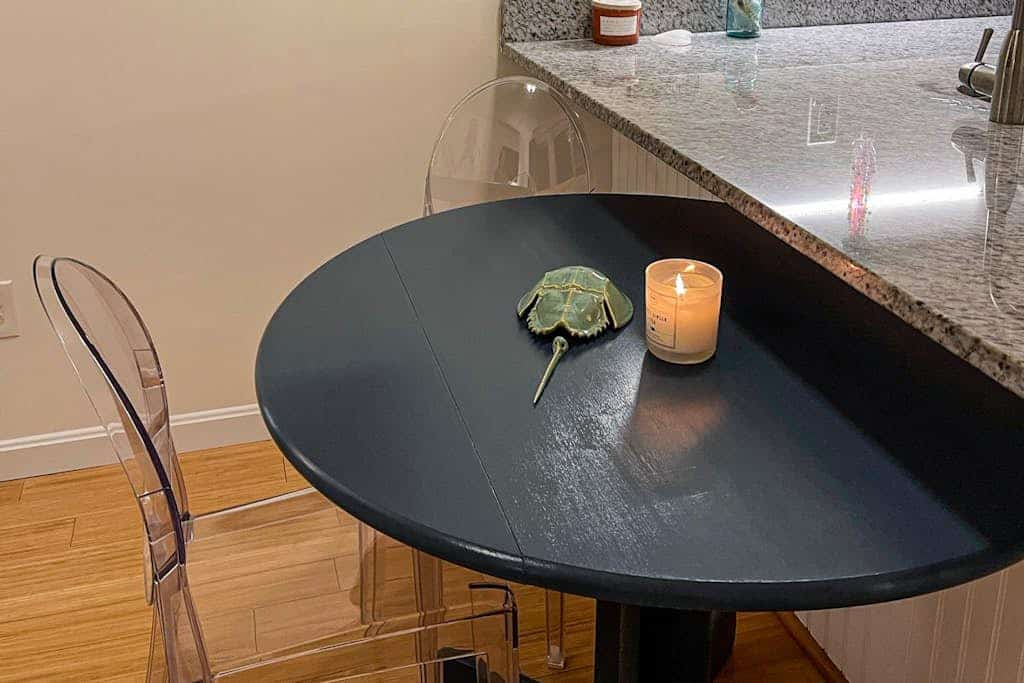 Beautiful bayfront condo with WiFi & washer/dryer - near beaches, lighthouses