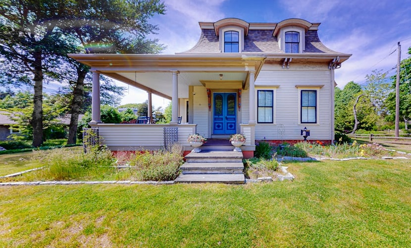 Amazing and large West Dennis historic home with modern amenities