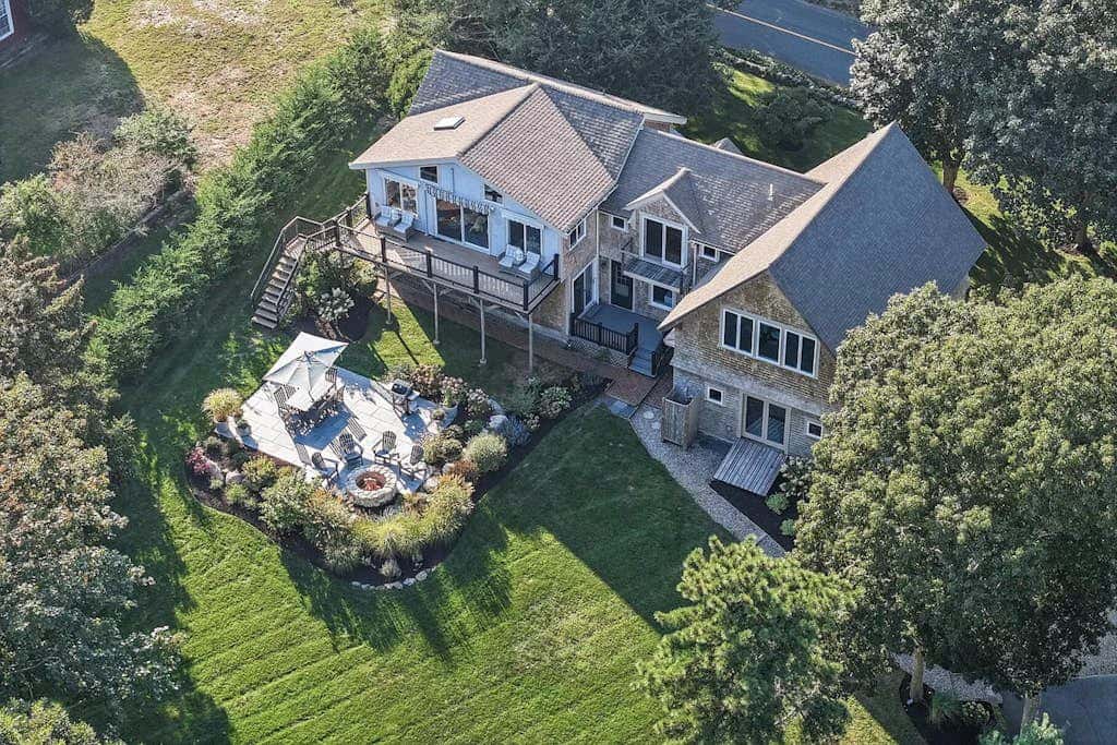 Grand View Getaway