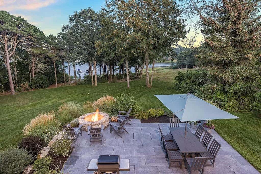 Grand View Getaway