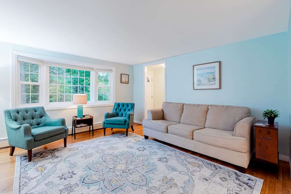Cape Charmer | Walk to Market, Golf & Eateries | New Kitchen & Big Backyard