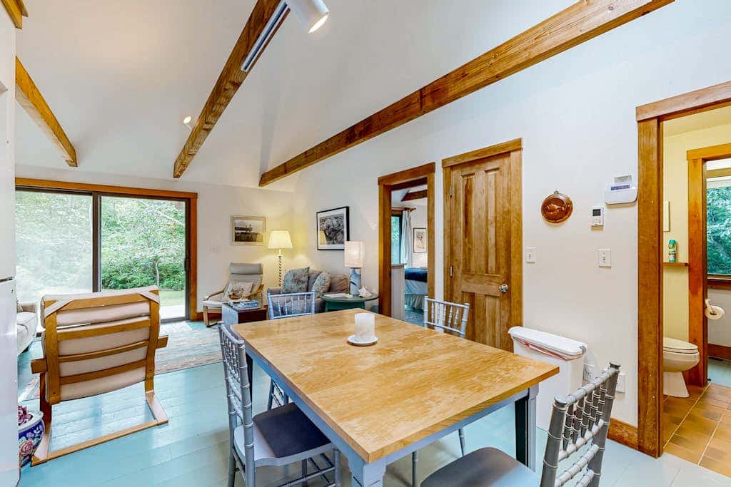 Chilmark Guest House