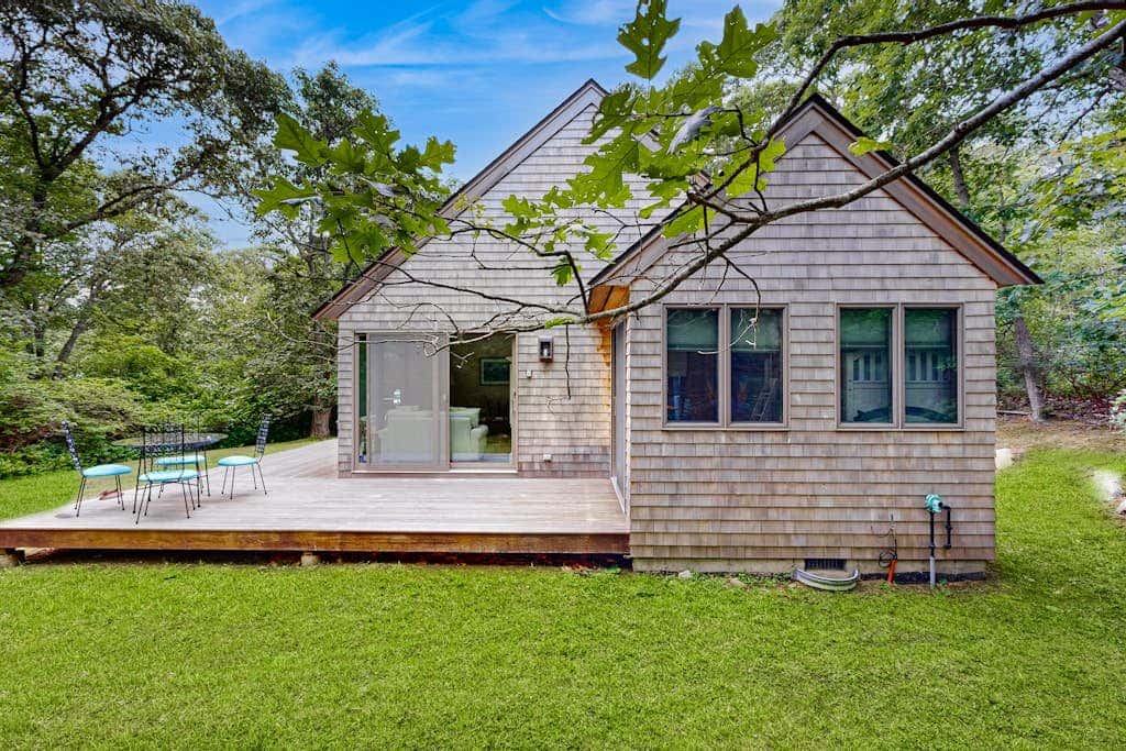 Chilmark Guest House