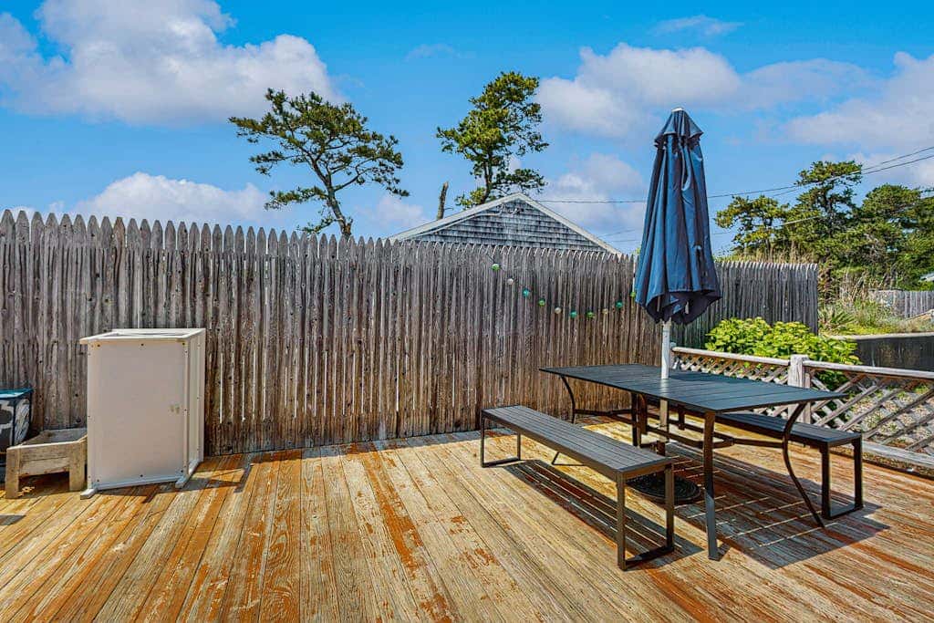Glendon Beach Getaway
