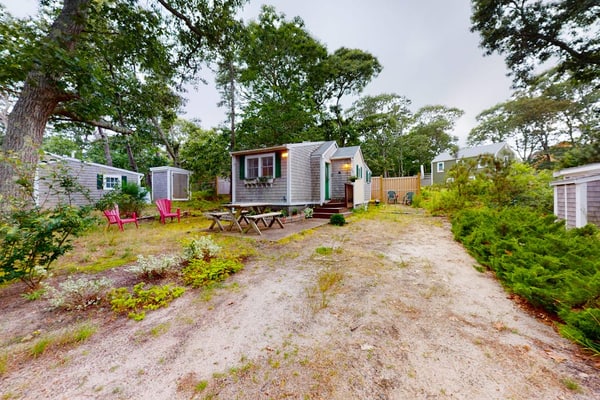 Drummer Cove Gem | Cottage in Wellfleet with patio, steps from the cove