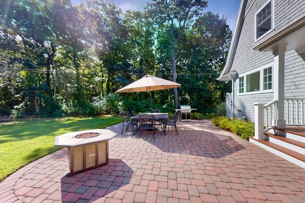 Gorgeously rebuilt Cape Cod estate with lovely grounds, walk to private beach