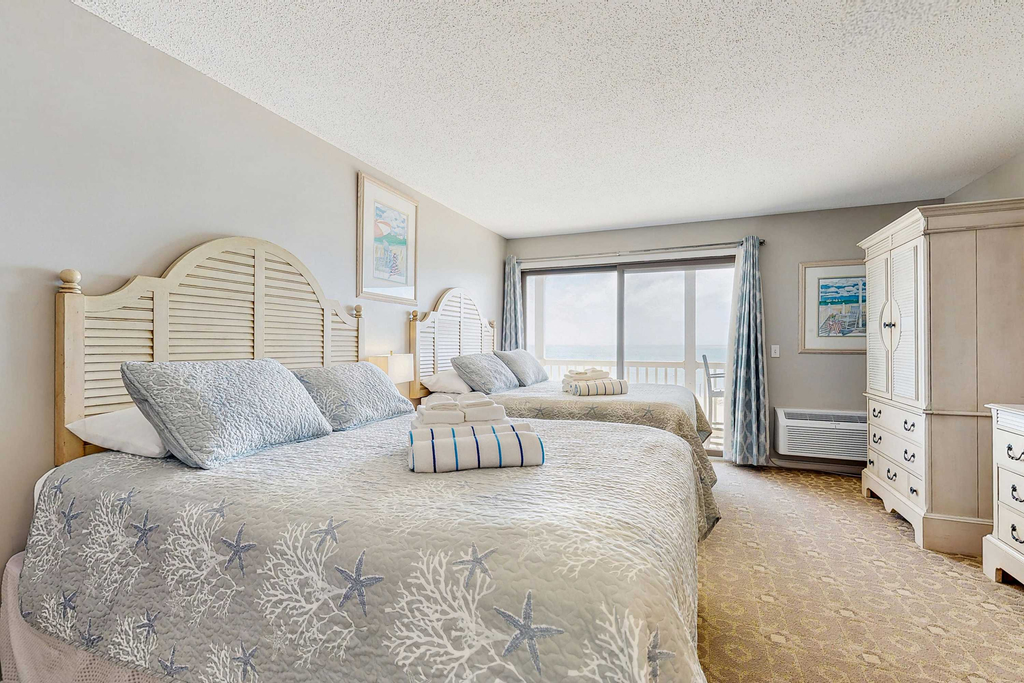 Sandbars Inn #14 - 2nd floor