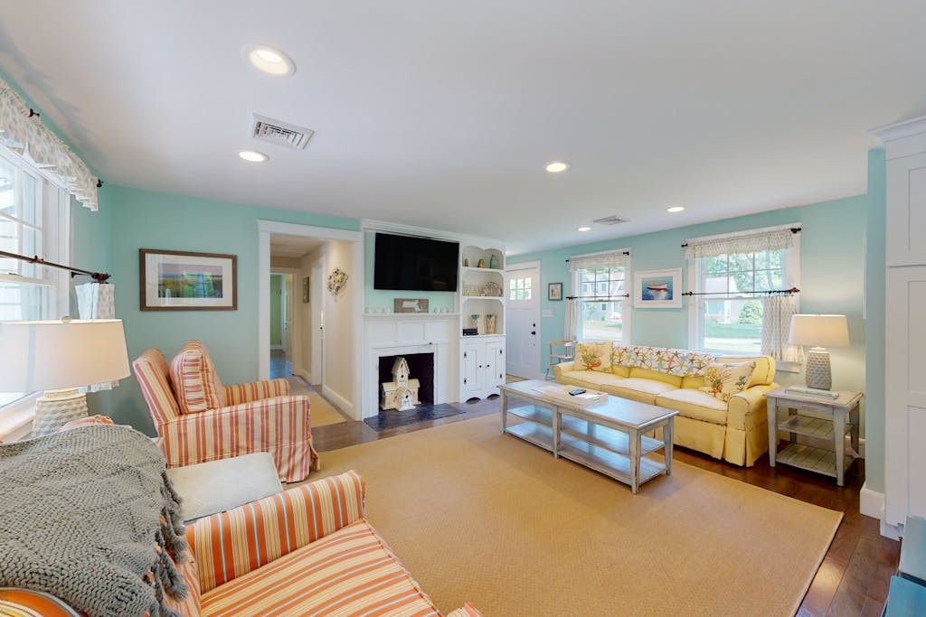 Cape Cod Pond Front Haven