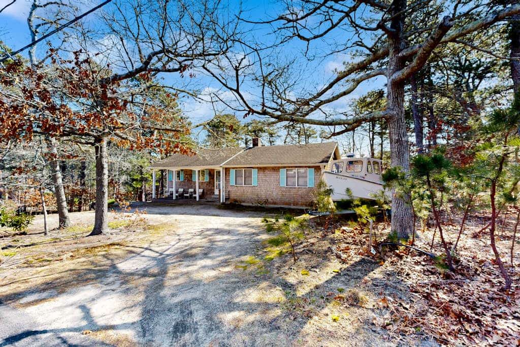 Light-filled home steps from Rail Trail - near pond, bay & ocean beaches