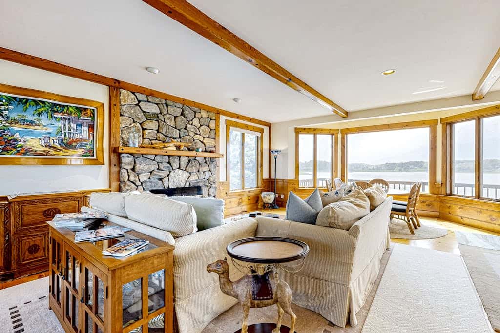 Magnificent Salt Waterfront with Sunset & Views