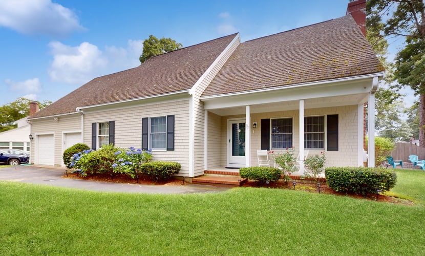 Serene home near the beach with open floor plan, yard, grill, & central AC
