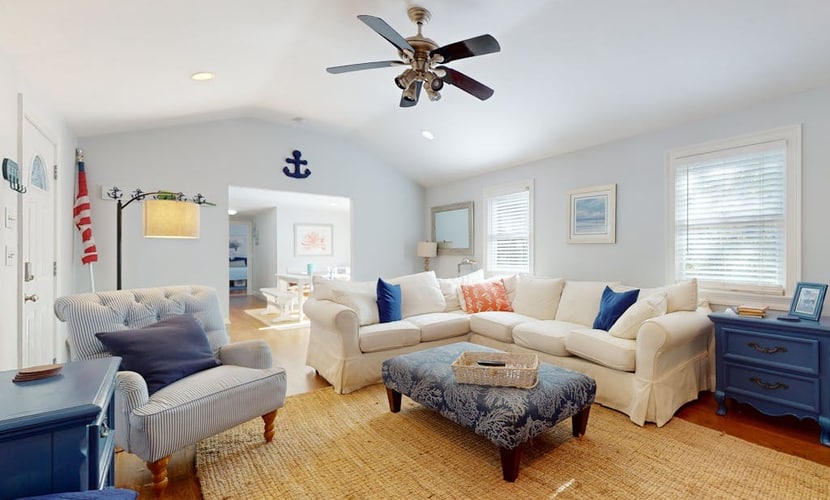Private Cape house close to the beach with patio, W/D, & AC