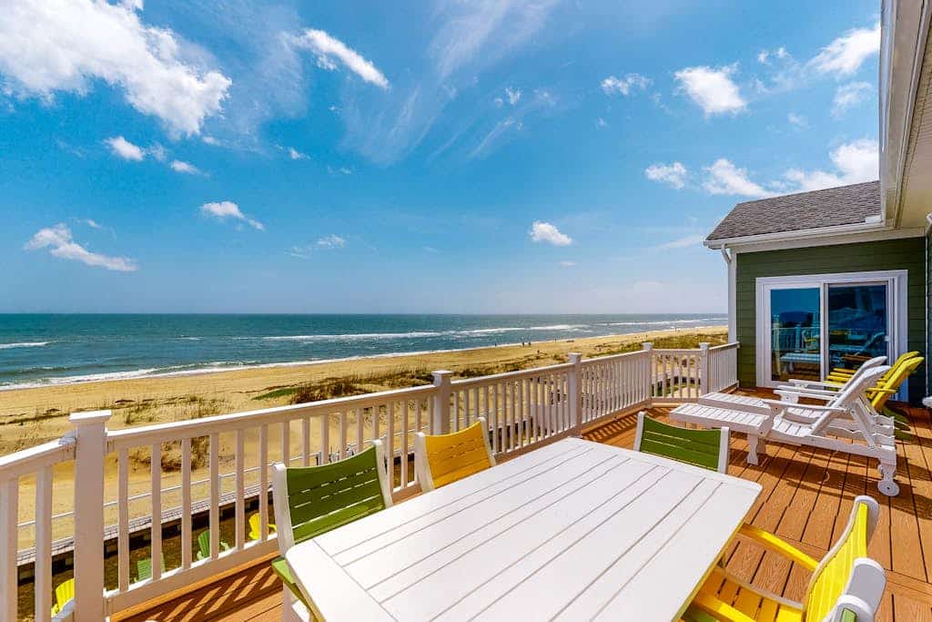 Oceanfront home with elevator, pool, game room, private washer/dryer, & WiFi