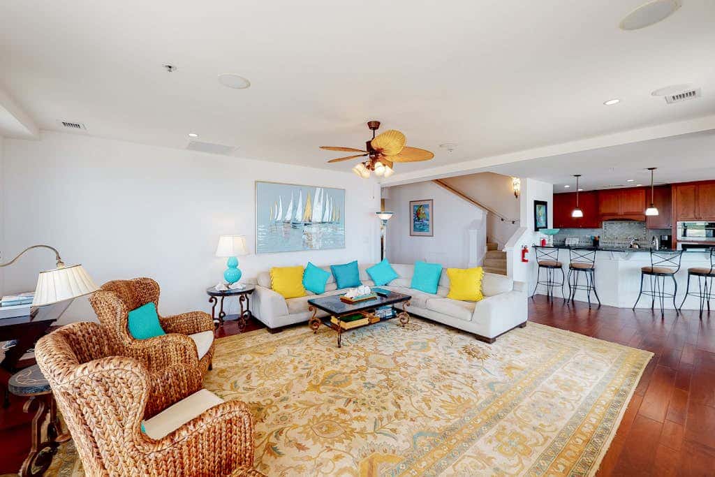 The Sanctuary - Simply Divine Penthouse B411