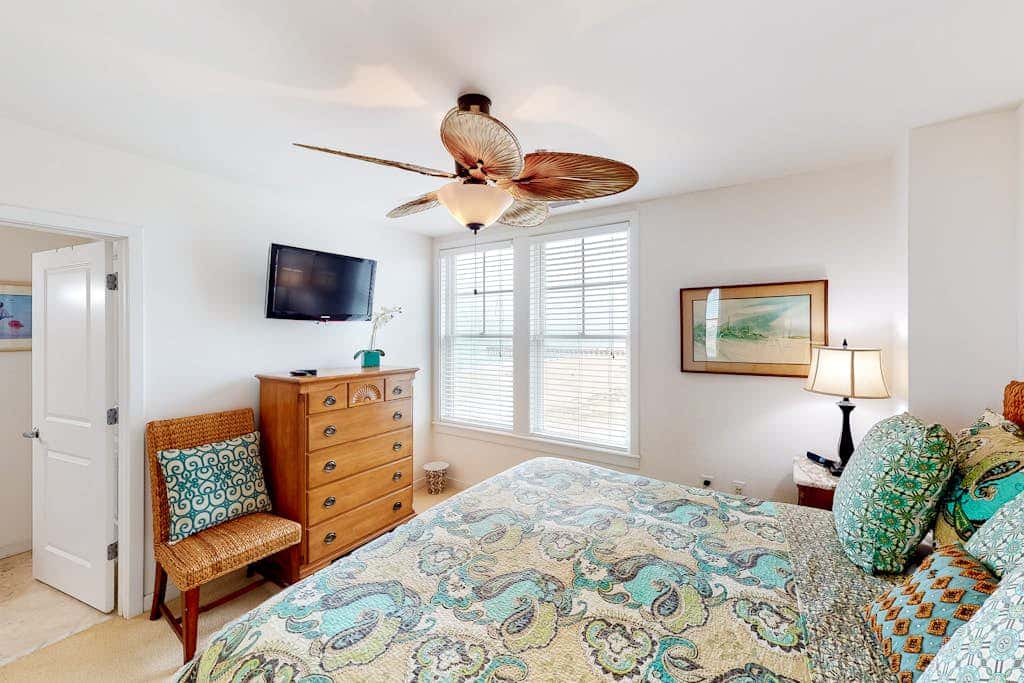 The Sanctuary - Simply Divine Penthouse B411