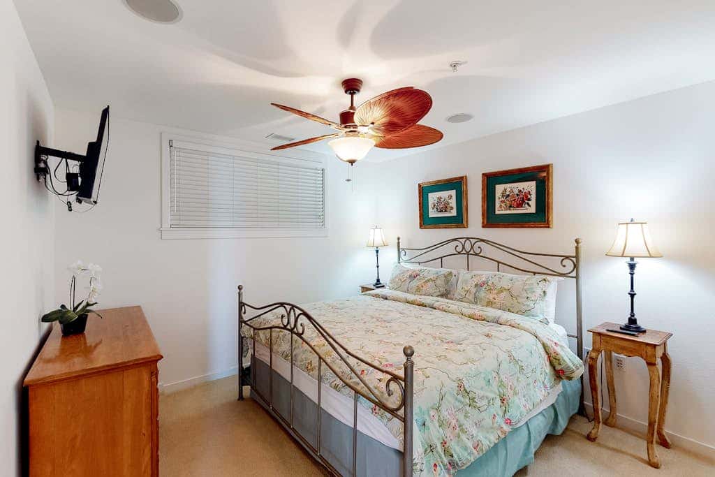 The Sanctuary - Simply Divine Penthouse B411