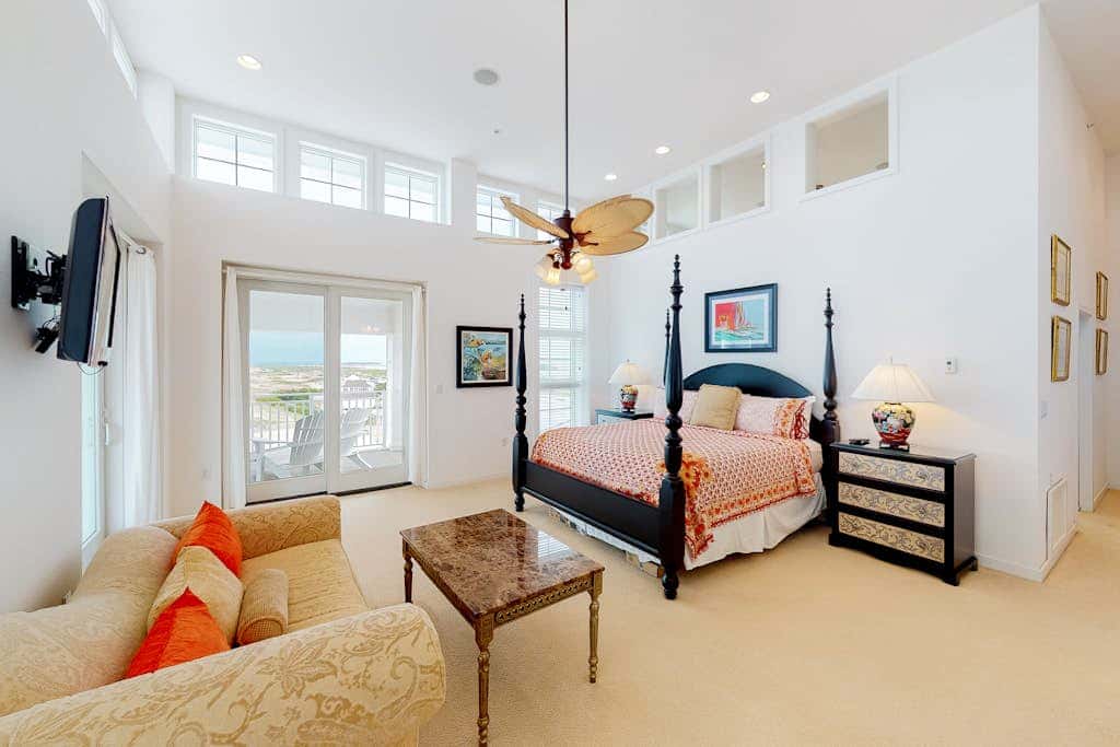The Sanctuary - Simply Divine Penthouse B411