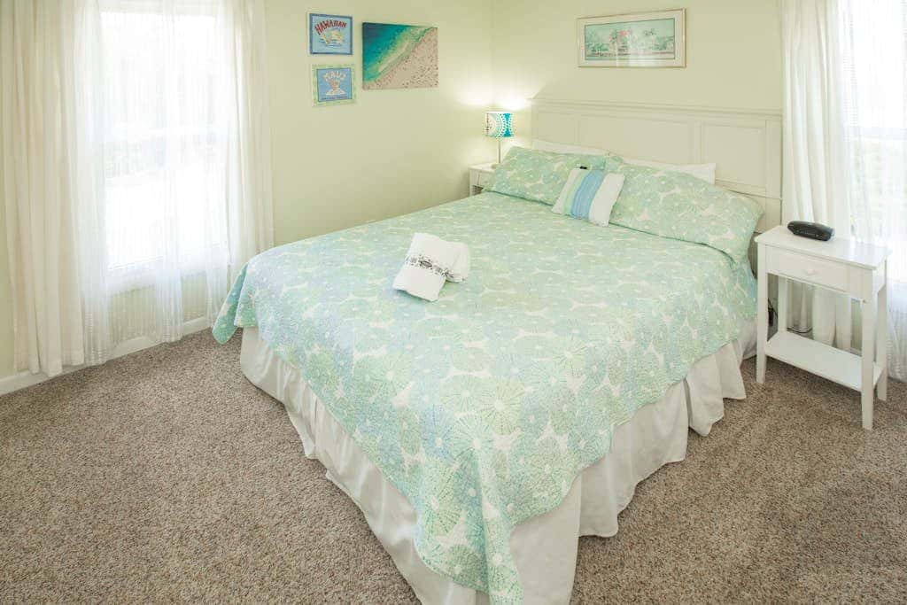 Bayside Bungalow