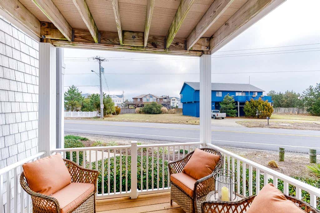 Seaside D104- Three's A Charm