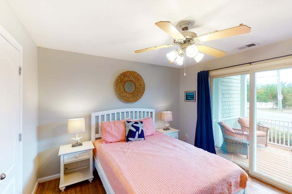 Seaside D104- Three's A Charm