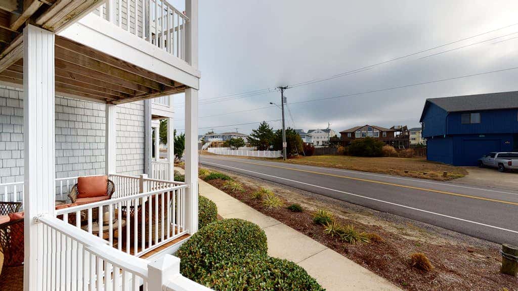 Seaside D104- Three's A Charm